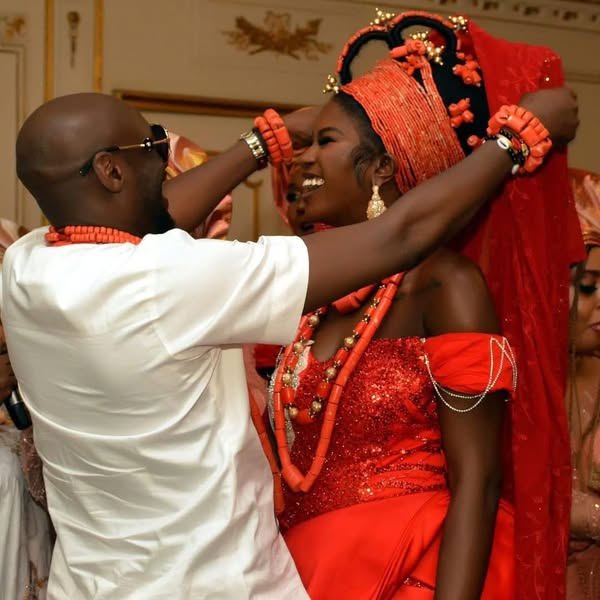 2Baba Weds Natasha Osawaru