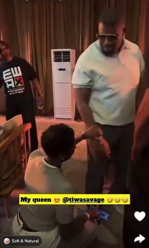 VIDEO: Feminists Angry at Tiwa Savage After Kneeling Down to Show Respect to Don Jazzy
