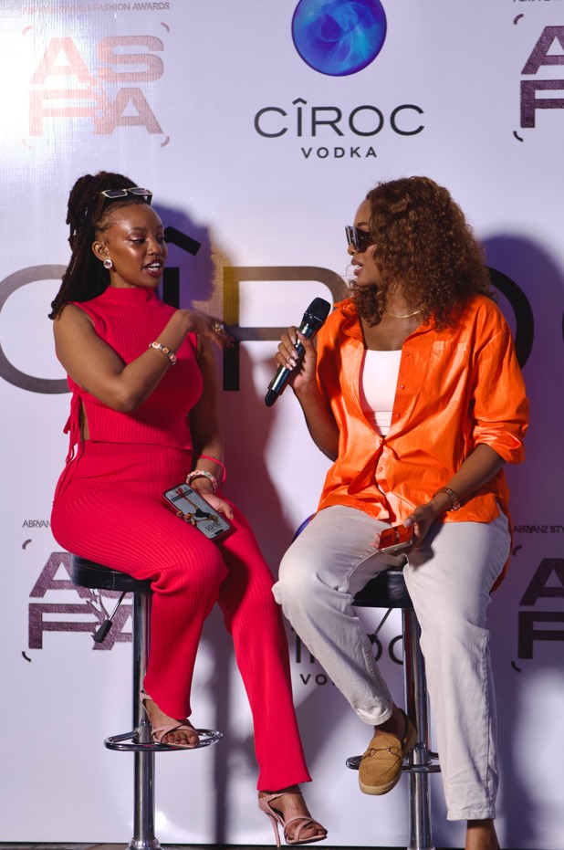 Barbra Lynda talking to the media