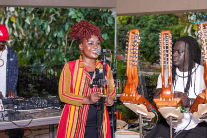 Ssewa Ssewa and Janzi Band